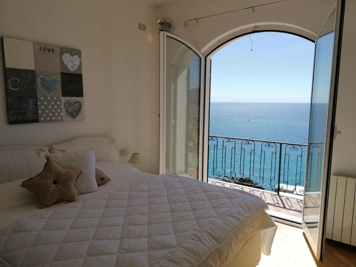 Villa Ischia Attico Sul Mare A Verezzi بورجيو فيريزي المظهر الخارجي الصورة